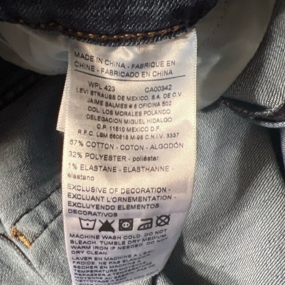 Levi Signature Womens Jeans Size 18 Mid Rise Slim Cuffed Denim 34x26 🔥 (Q) - Picture 9 of 11